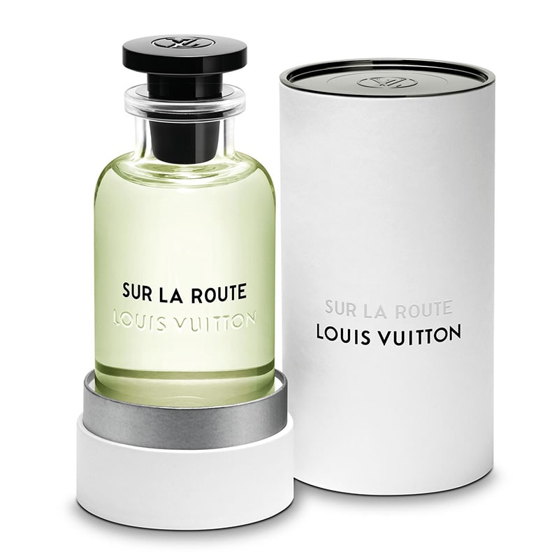 Thiết kế chai Louis Vuitton Sur La Route Extrait de Parfum mang đậm phong cách tối giản nhưng không kém phần tinh tế