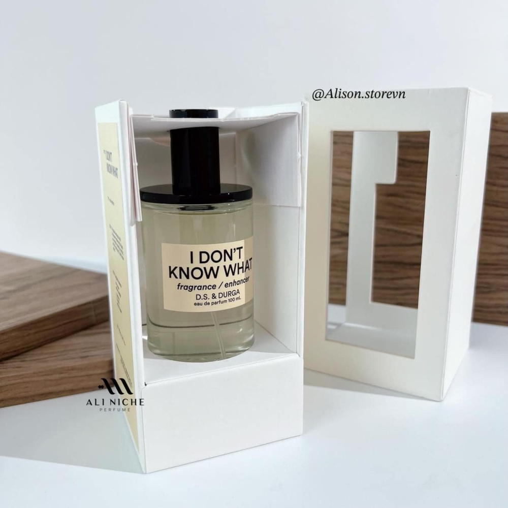 Hương thơm tươi mới của Bergamot, Iso E Super, và Xạ hương