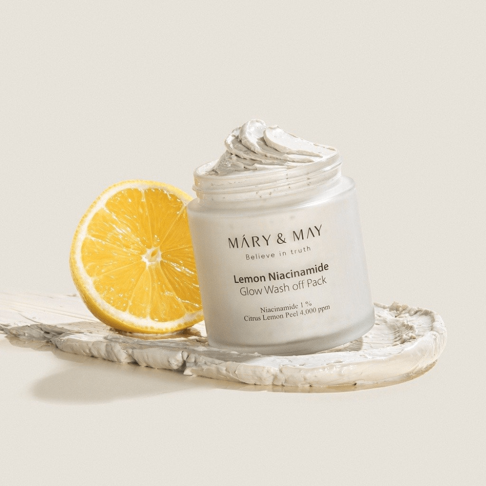 Mặt nạ đất sét Mary & May Lemon Niacinamide Glow giúp loại bỏ tế bào chết.