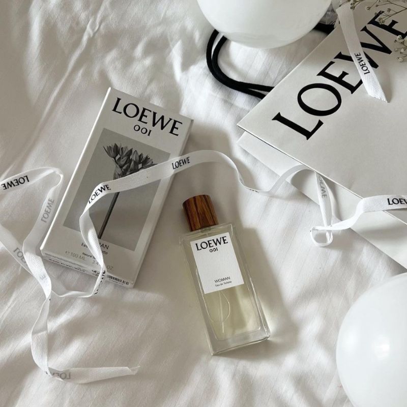 Loewe 001 Woman EDP