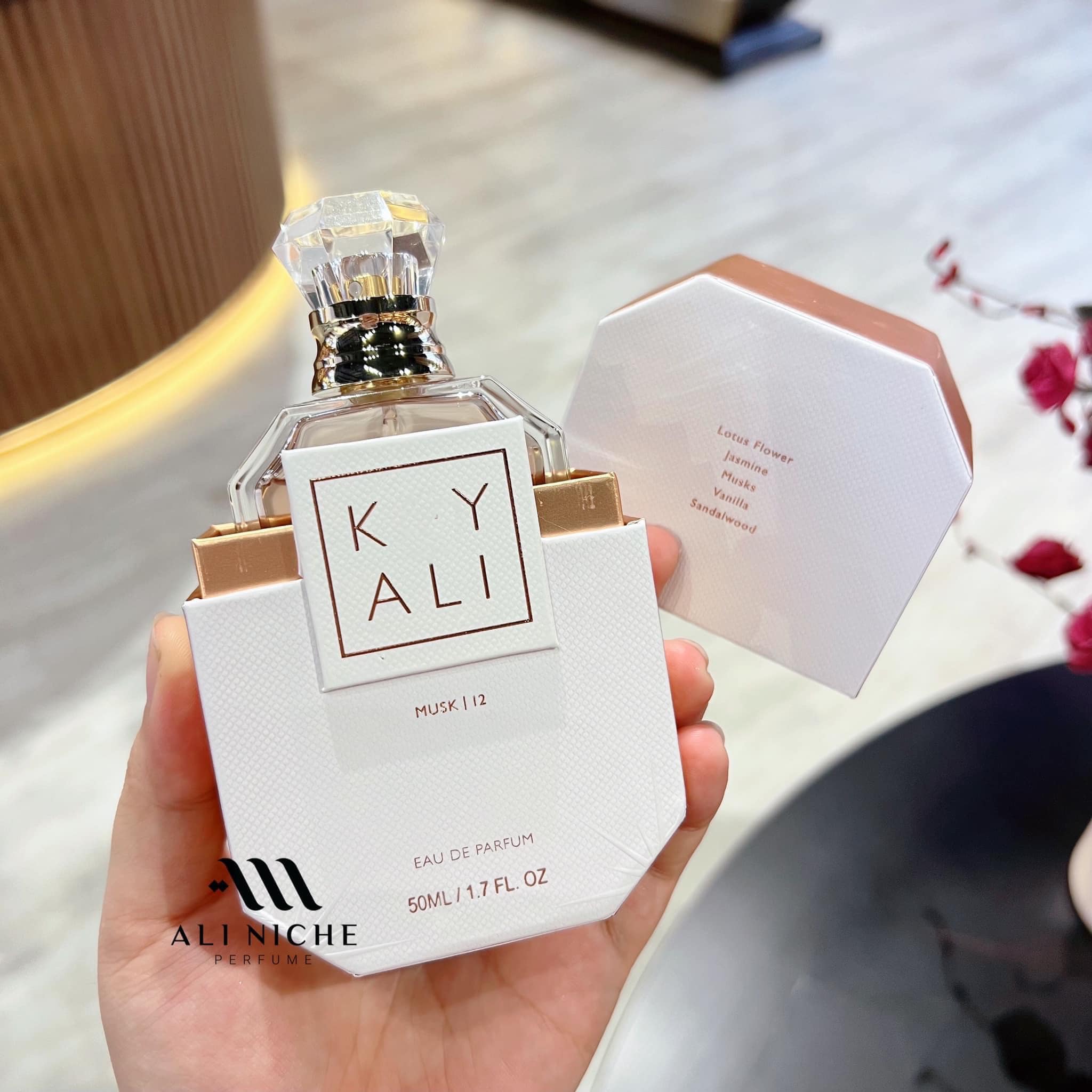 Thumb Kayali Musk 12 EDP