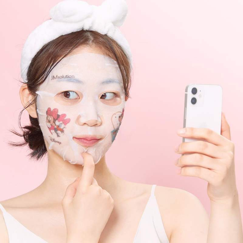 Thumb JM Disney Selfie Nourishing Pomegranate Mask