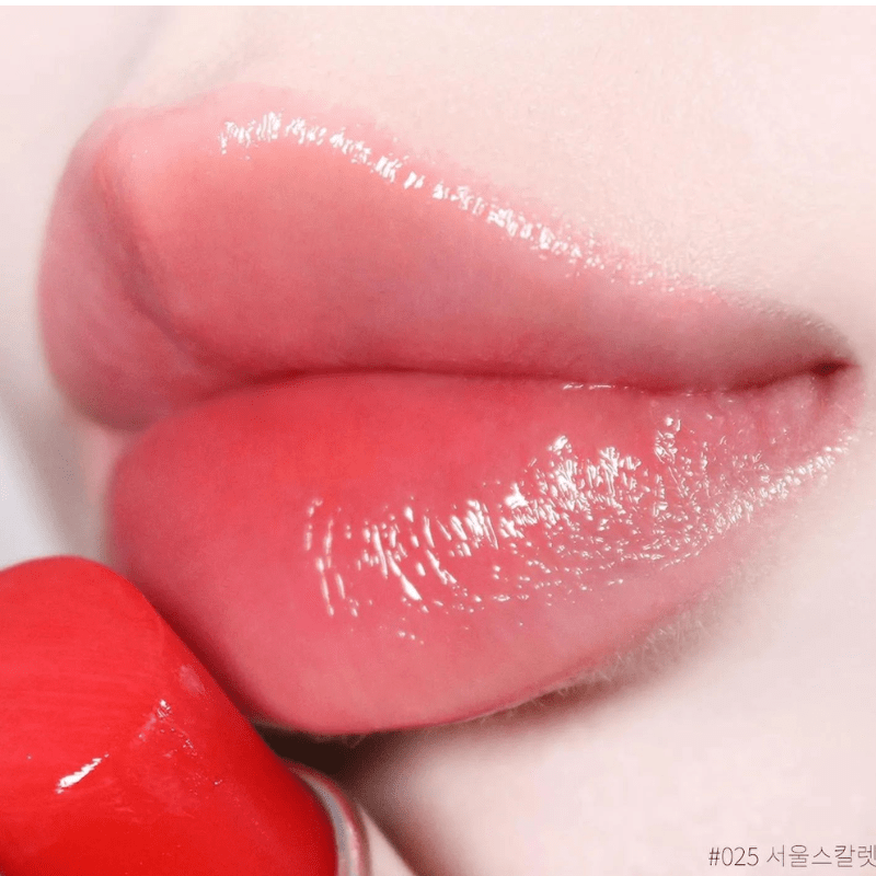 Thumb Dior Addict Lip Glow 