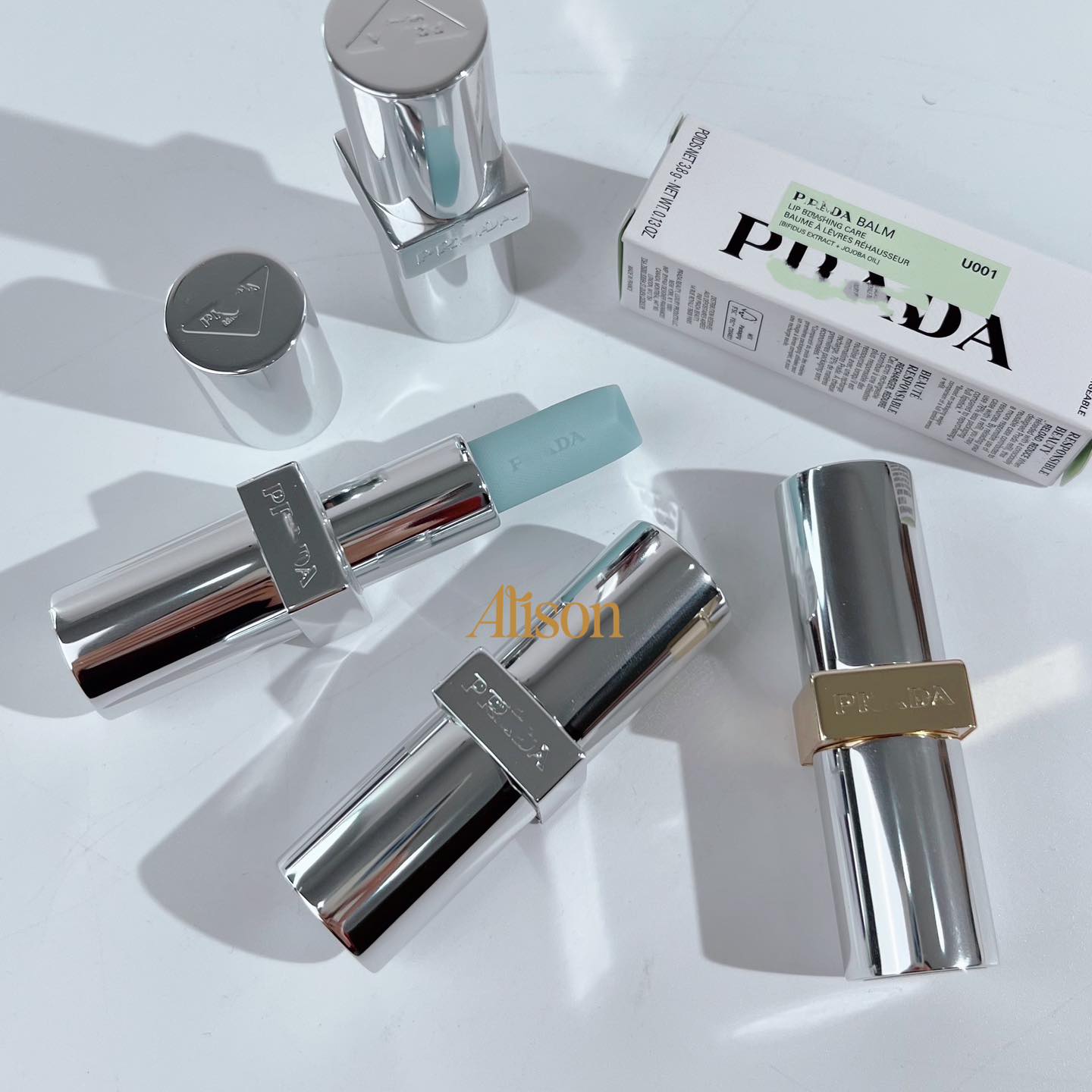 Thumb Son Dưỡng Prada Moisturizing Lip Balm 