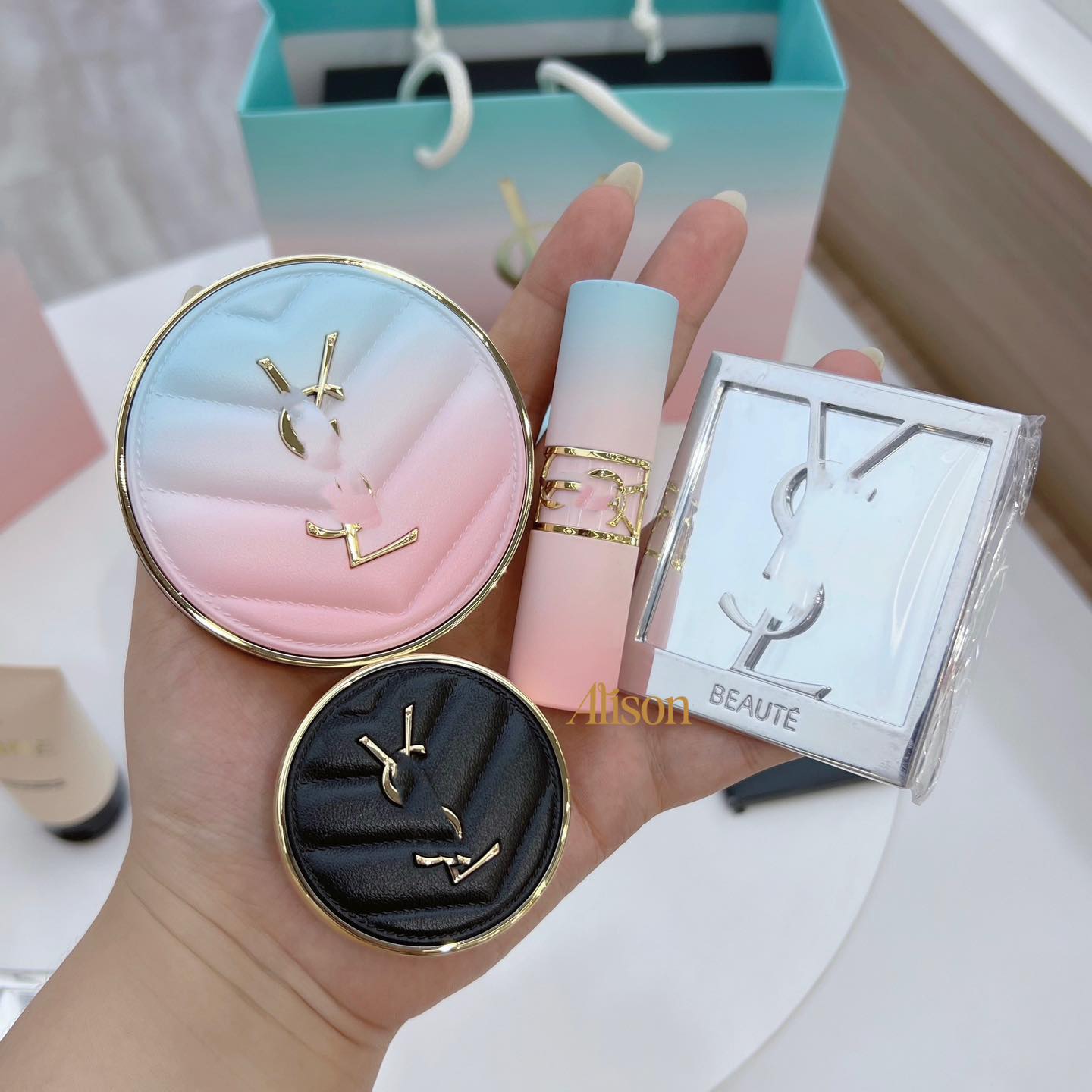 Thumb Set YSL 2025 (Cushion B10 + Son 7B + Quà)