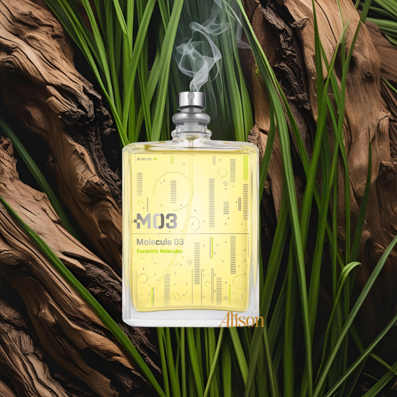 Thumb Escentric Molecules M03 EDT