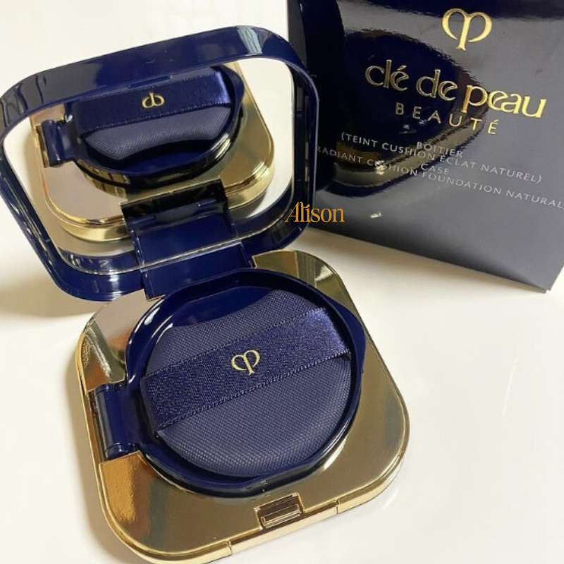 Vỏ Hộp/Case Cle De Peau Radiant Cushion Foundation Natural