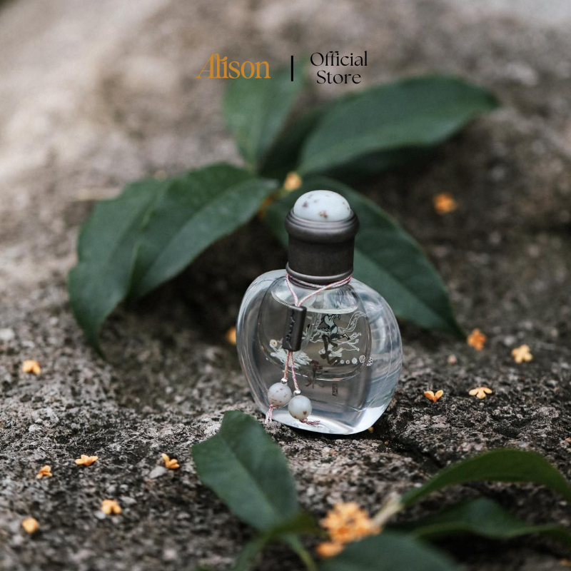 SEPT NEUF Trường Thừa